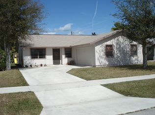 4119 SE Jacaranda St, Stuart, FL 34997