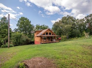 321 Sunrise St, Murphy, NC 28906