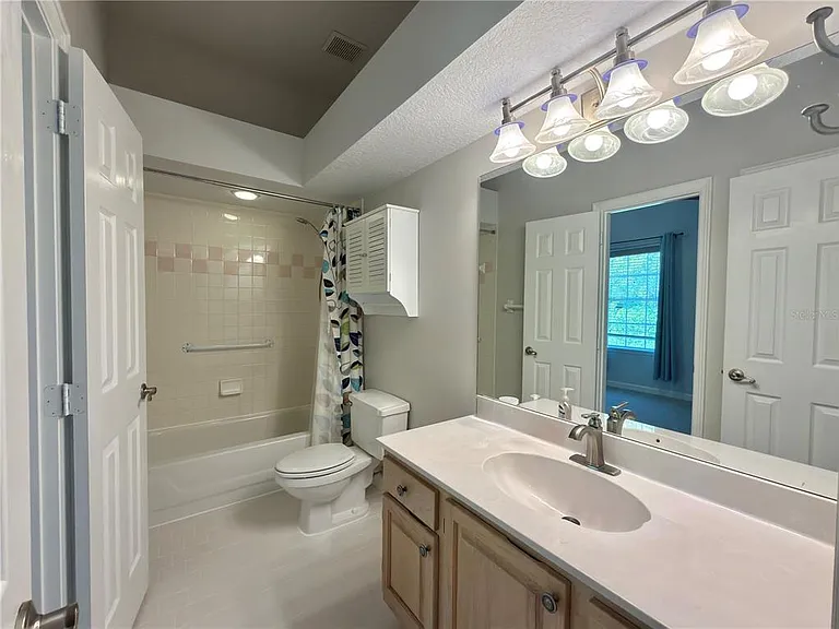 10341 Cypress Isle Ct — Photo 27