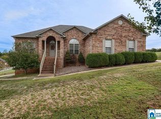 115 Southbend Dr, Talladega, AL 35160