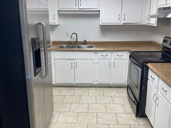 4th image of 10161 Penrith Dr
