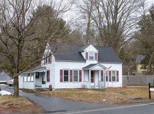 104 High St, Upton, MA 01568
