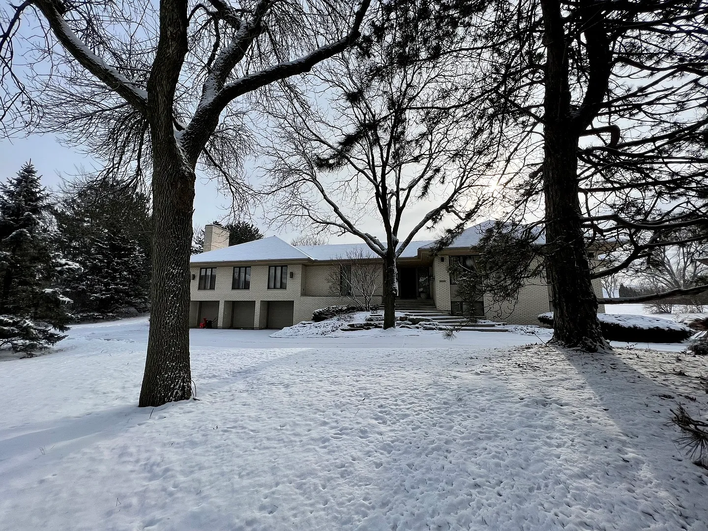 1910 Midwest Club Pkwy photo 1