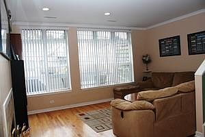 1st image of 1714 W Belmont Ave Ste 1
