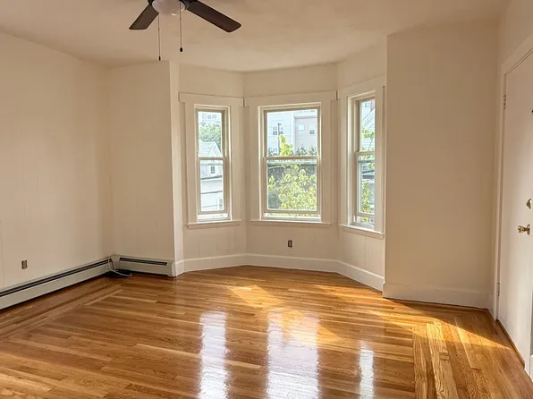 37 Chase St, Beverly, MA