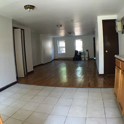 Rented by Rental Solutions Inc | media 26