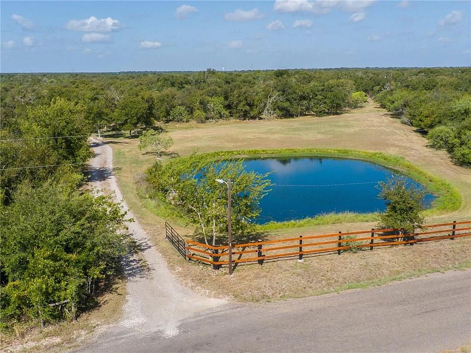 1st image of 291 Elm Forest Loop