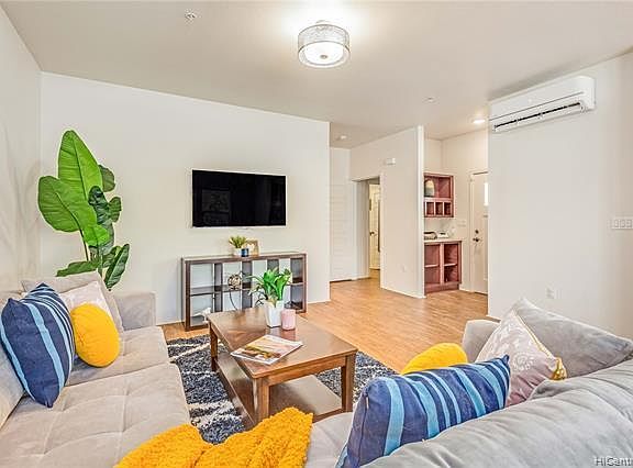 3rd image of 550 Kamaaha Ave APT 1101