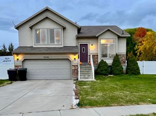 2556 W 1445 N, Clinton, UT 84015