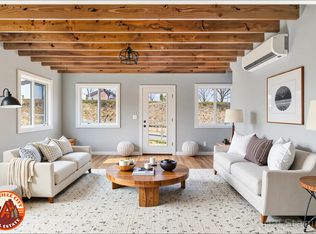 12 New St, Asheville, NC 28804