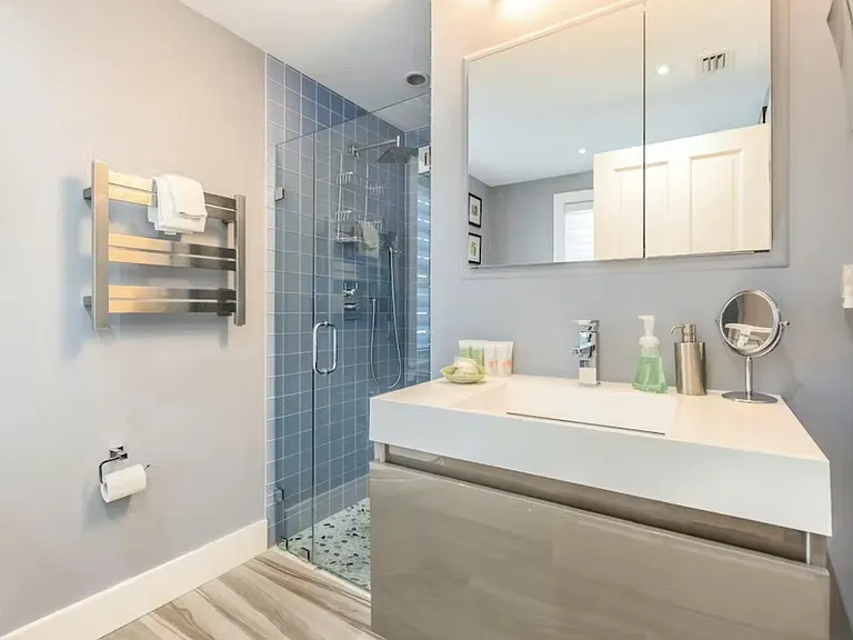 629 Elizabeth St — Photo 10