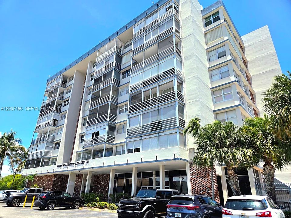 1st image of 16850 S Glades Dr APT 2K