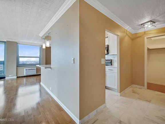 3rd image of 1255 N Sandburg Ter Unit 2601