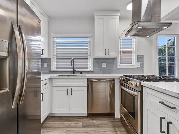 5th image of 743 N Occidental Blvd #745