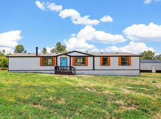 5805 Texas St, Joshua, TX 76058