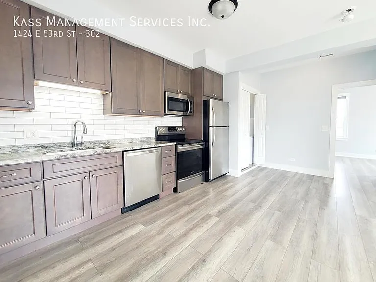5228-34 S Blackstone / 1424-28 E 53rd St — Photo 39