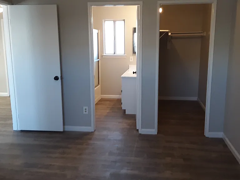 20380 Zuni Rd — Photo 7