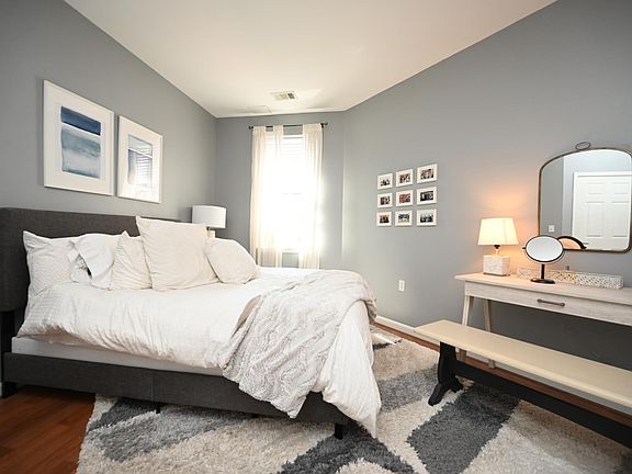 4th image of 23 Pierside Dr Unit 226