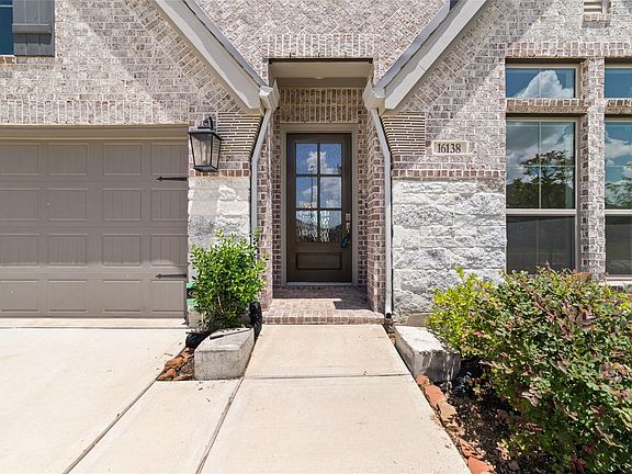 3rd image of 16138 Cottontail Burrow Ln