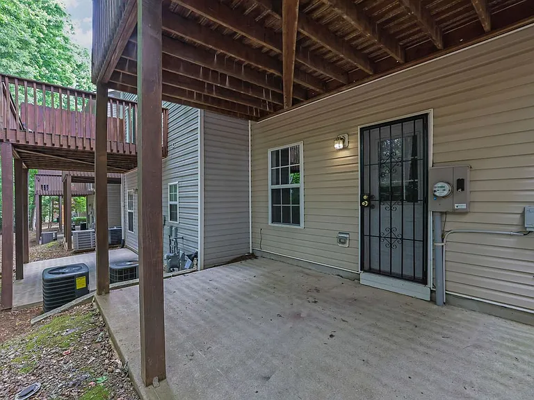 541 Lantern Wood Dr — Photo 30