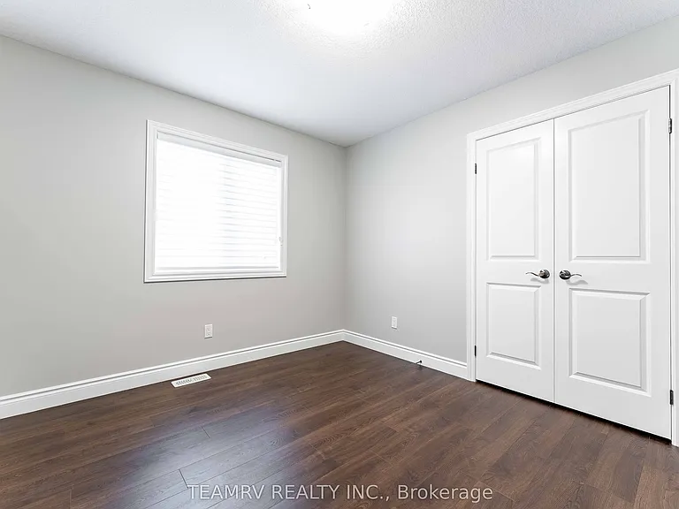 382 Masters Dr — Photo 29