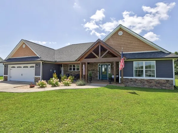 1170 Abiff Rd, Bon Aqua, TN 37025