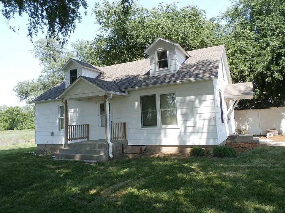 5575 Rocky Ford Rd