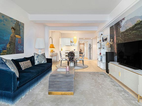 2nd image of 20 E 68th St APT 14E