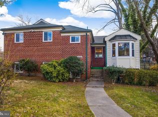 8823 Sundale Dr, Silver Spring, MD 20910