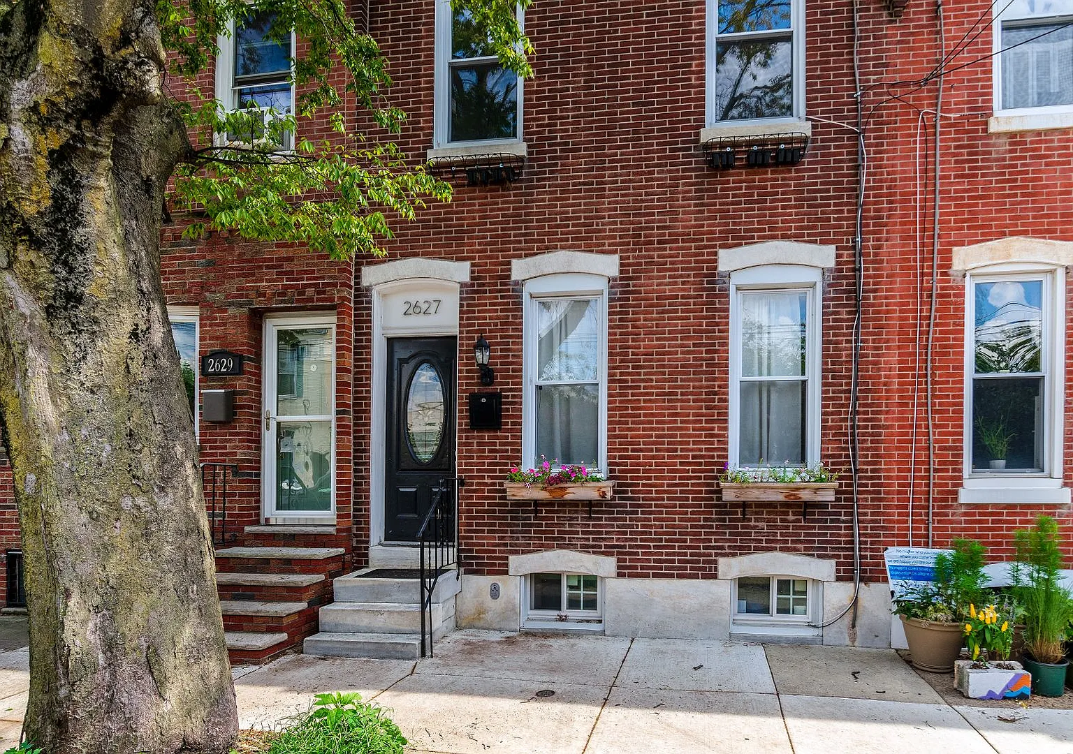 Two Bed Fishtown Home — Photo 3