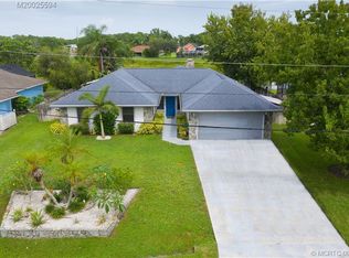 6878 NW Brookhaven Ave, Port Saint Lucie, FL 34983