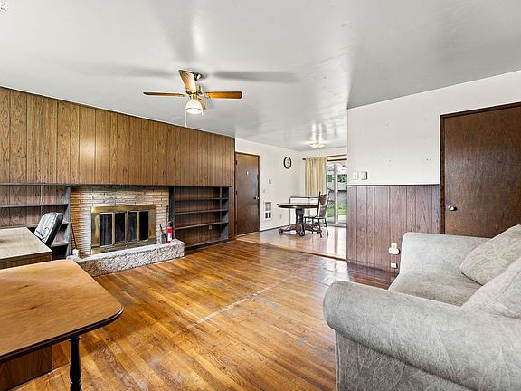 4th image of 13513 NE 67th St