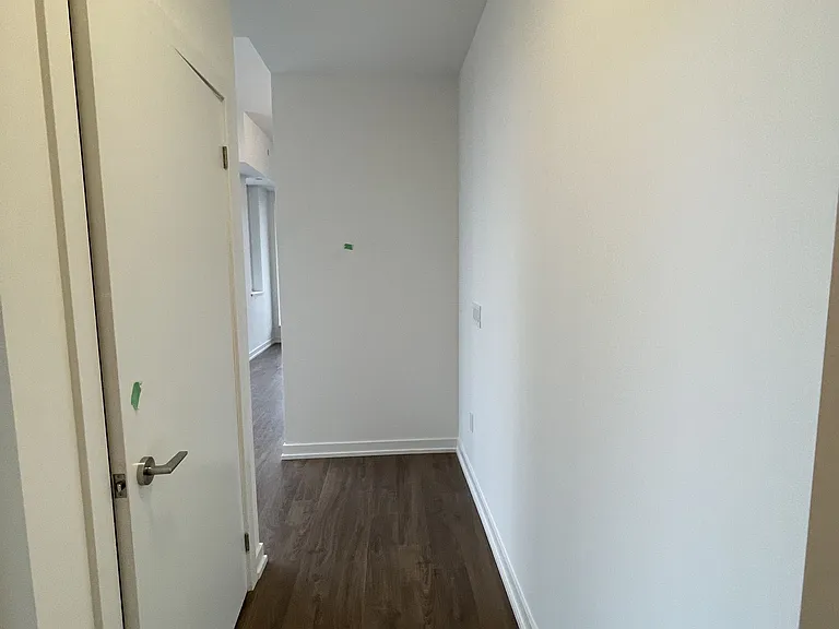 5 Wellington St S #207 — Photo 10