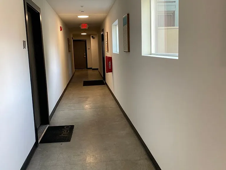 Wall Street Apartments — Photo 17