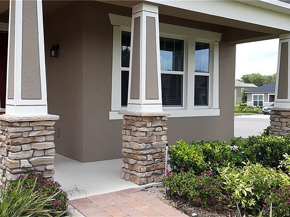 2nd image of 2423 Regency Park Dr