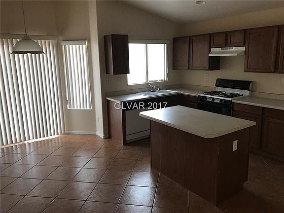 2nd image of 11086 Vallerosa St