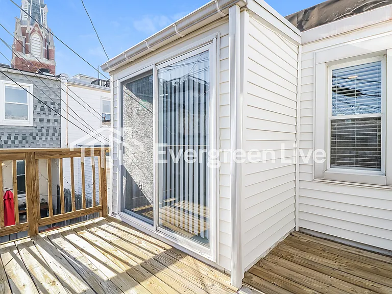 401 E Gittings St — Photo 15