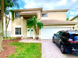 1944 NW 169th Ave, Pembroke Pines, FL 33028