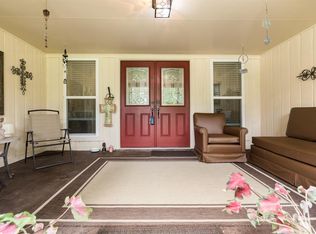 216 Oak Manor Dr, Alvin, TX 77511