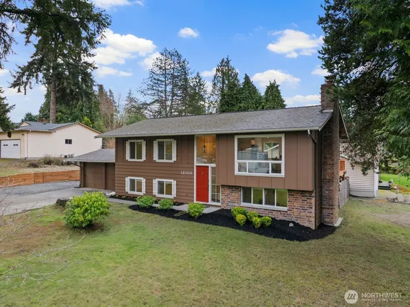 12103 SE 70th Street, Newcastle, WA 98056