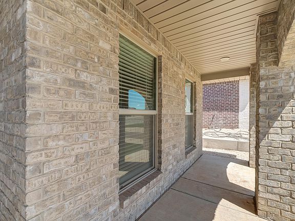 3rd image of 3411 Bryan Ave