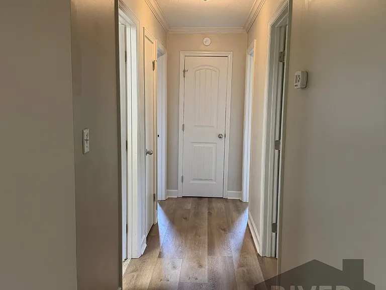 1607 Harding Ave — Photo 7