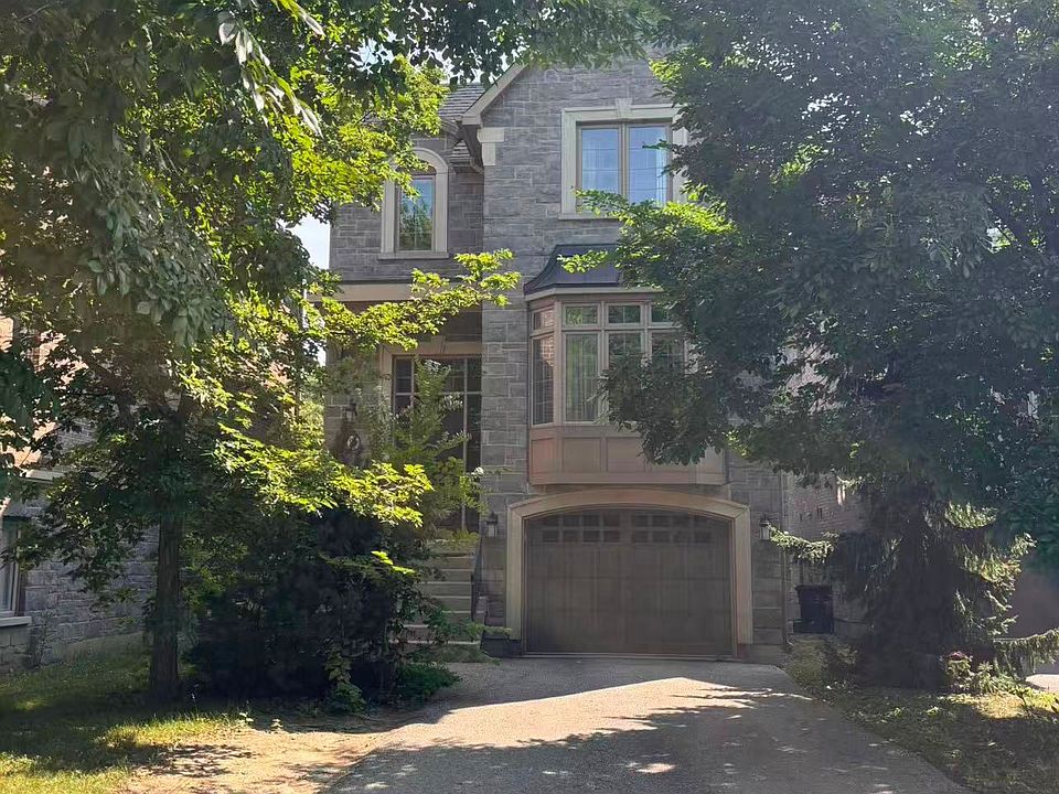 1st image of 21 Leona Dr