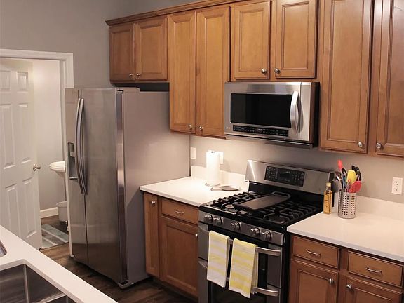 5th image of 8014 Presidio Ct