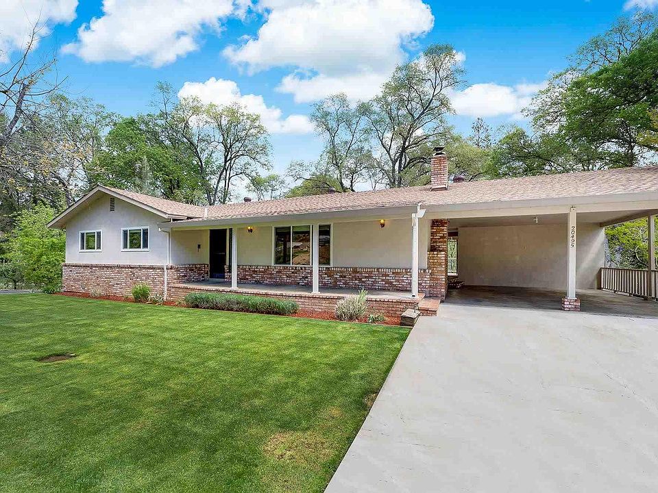 1st image of 20495 Brook Dr
