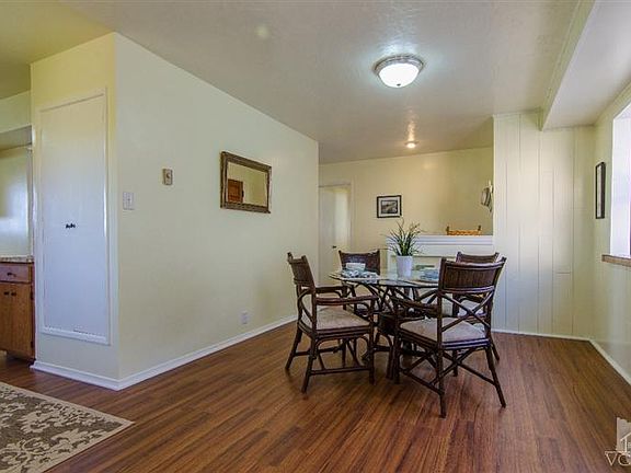2nd image of 2938 Grove St