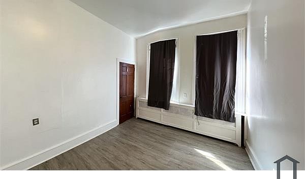 1st image of 1150 W Tioga St #1