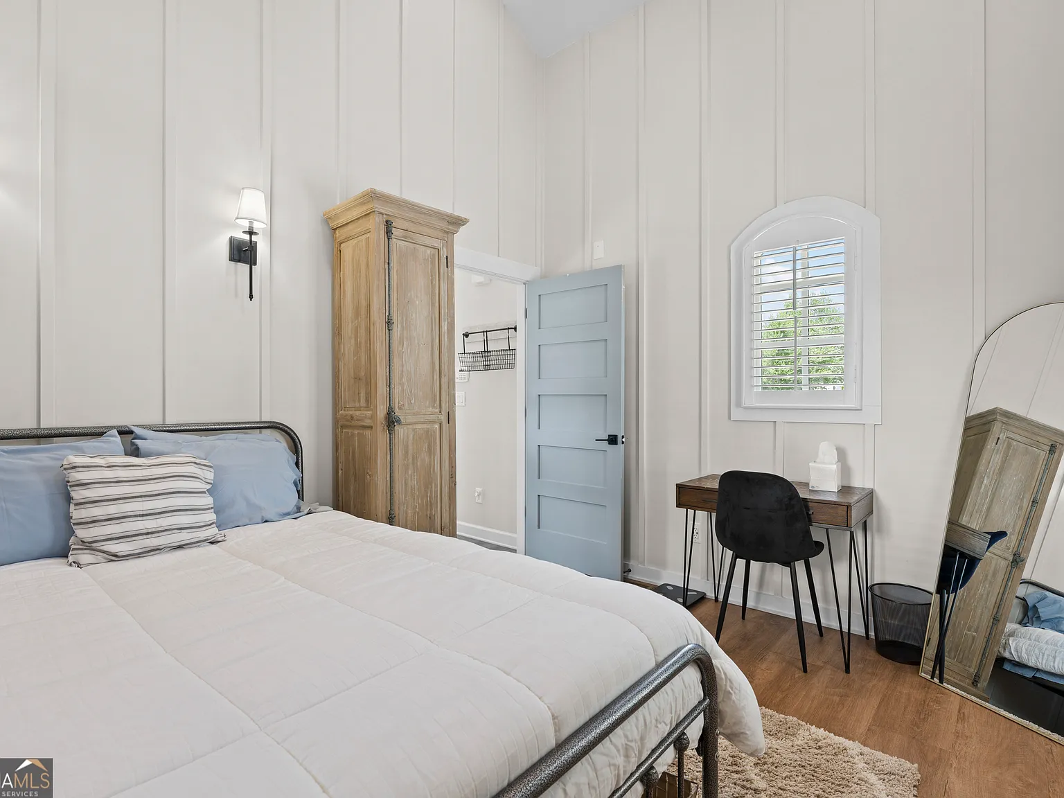 1 bed, 1.0 bath, 612 sqft, $3,500 — Photo 3