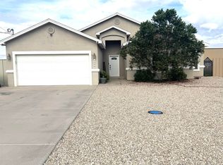 4006 S Pat Garrett Rd, Carlsbad, NM 88220
