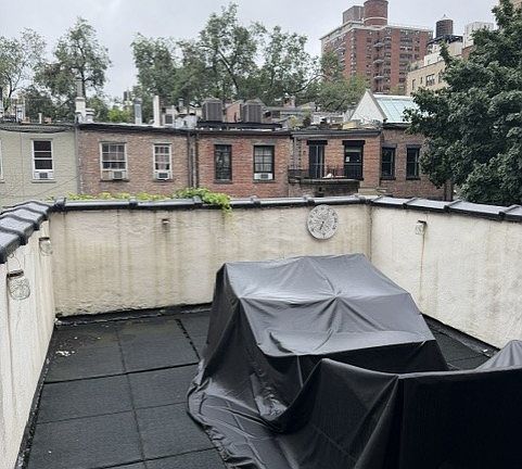 4th image of 30 W 96th St #4G